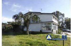 casa indipendente in vendita a Baia e Latina