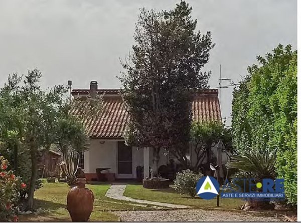 casa indipendente in vendita a Baia e Latina in zona Latina