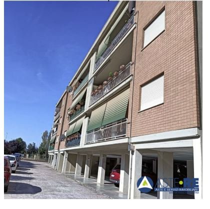 appartamento in vendita a Baia e Latina in zona Latina