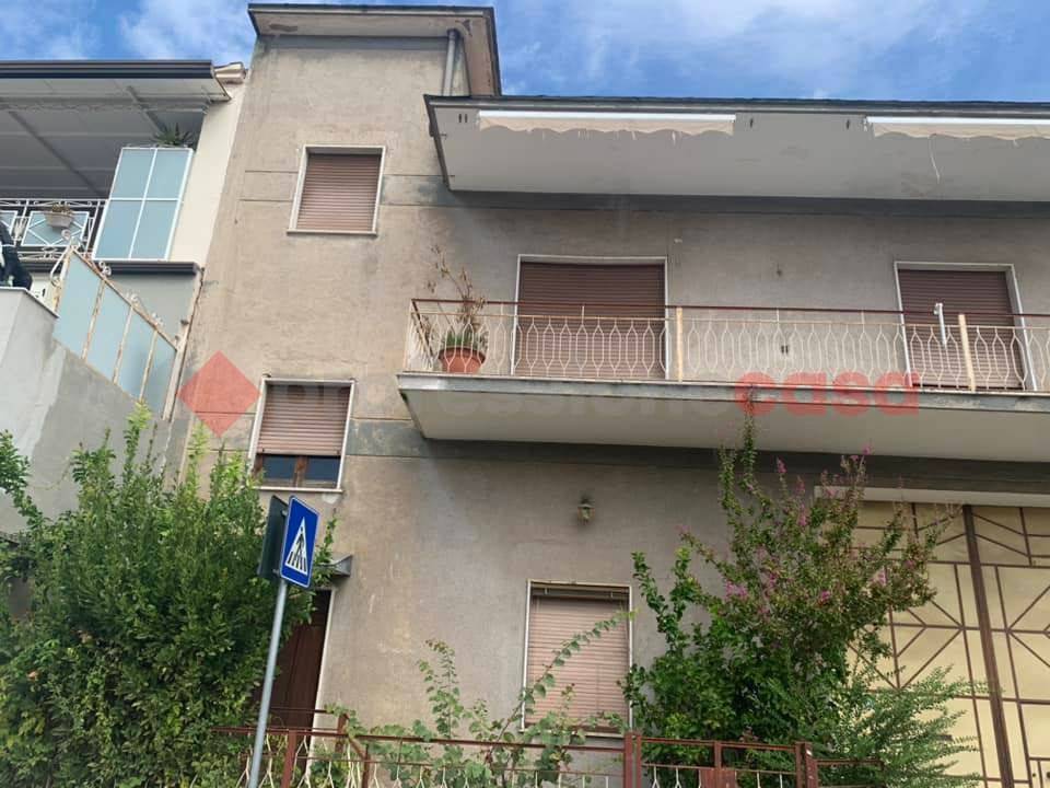 casa indipendente in vendita a Bellona