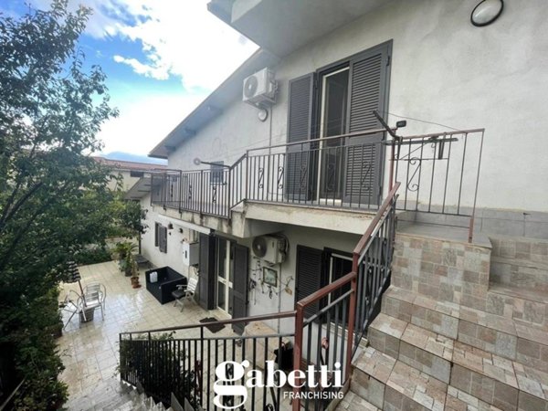 casa indipendente in vendita a Bellona