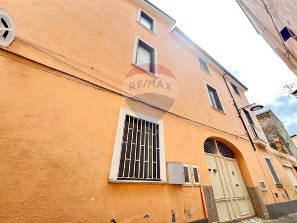 casa indipendente in vendita a Bellona