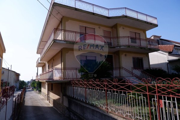 casa indipendente in vendita a Bellona