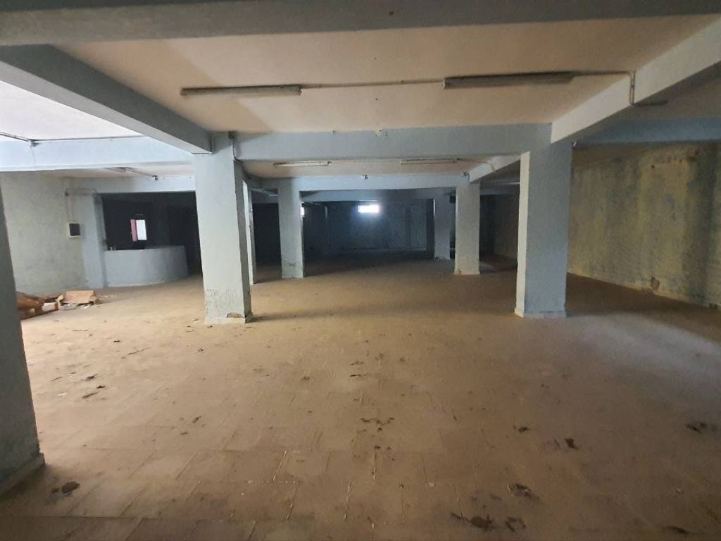 locale commerciale in vendita a Bellona
