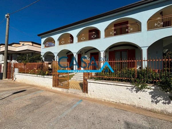 casa indipendente in vendita a Bellona