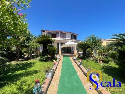 casa indipendente in vendita a Bellona