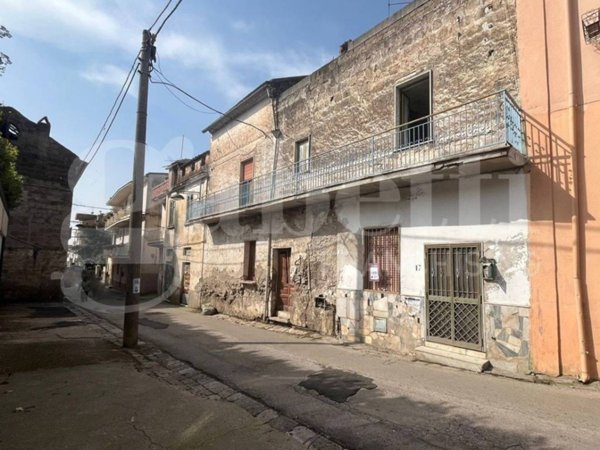 casa indipendente in vendita a Bellona