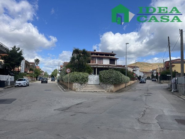 casa indipendente in vendita a Bellona