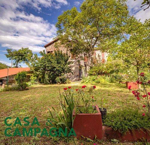 casa indipendente in vendita a Caianello in zona Caianello Vecchio