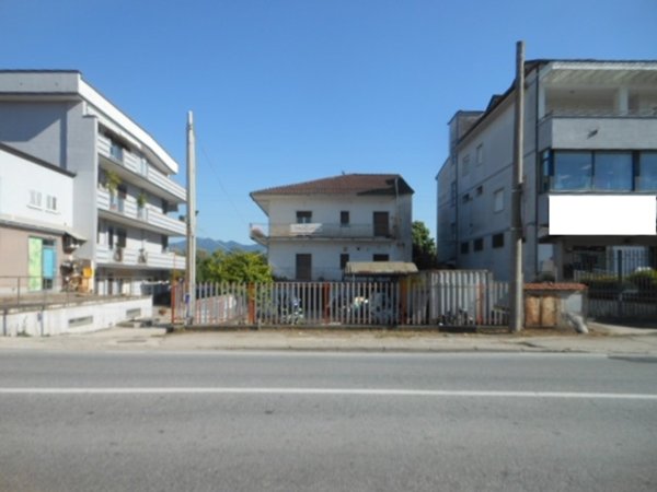 casa indipendente in vendita a Caianello
