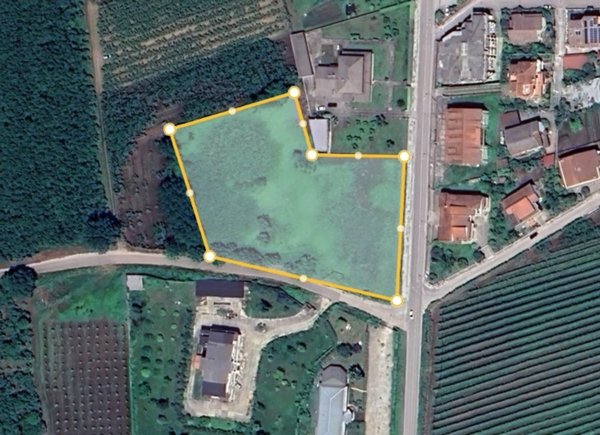 terreno industriale in vendita a Caianello in zona Montano