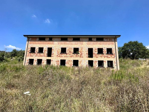 casa indipendente in vendita a Caiazzo