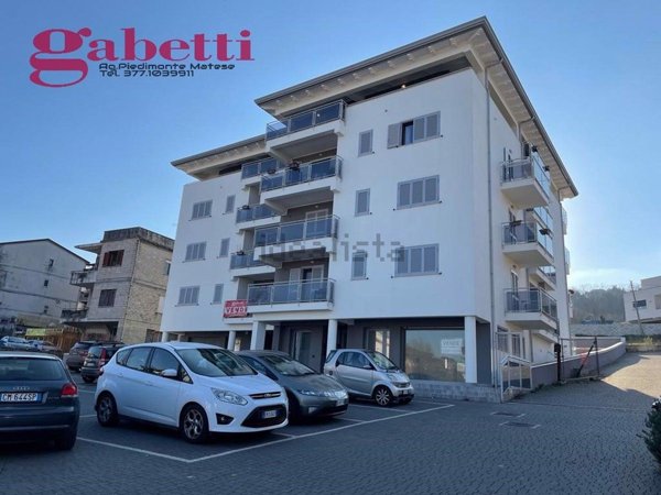 locale commerciale in vendita a Caiazzo