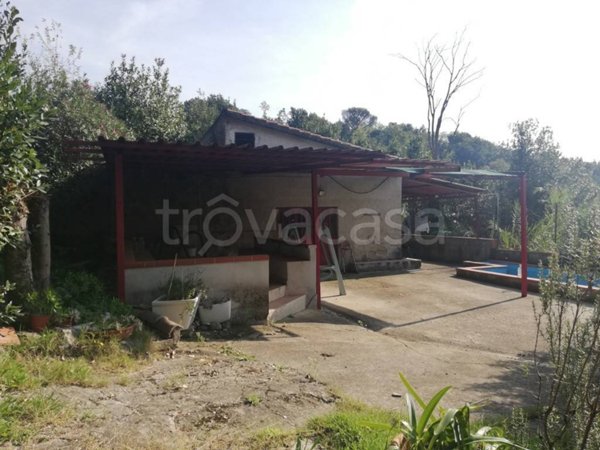 casa semindipendente in vendita a Caiazzo