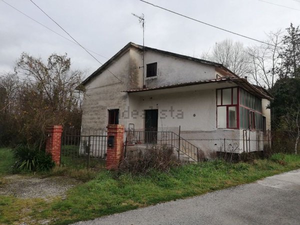 casa indipendente in vendita a Caiazzo