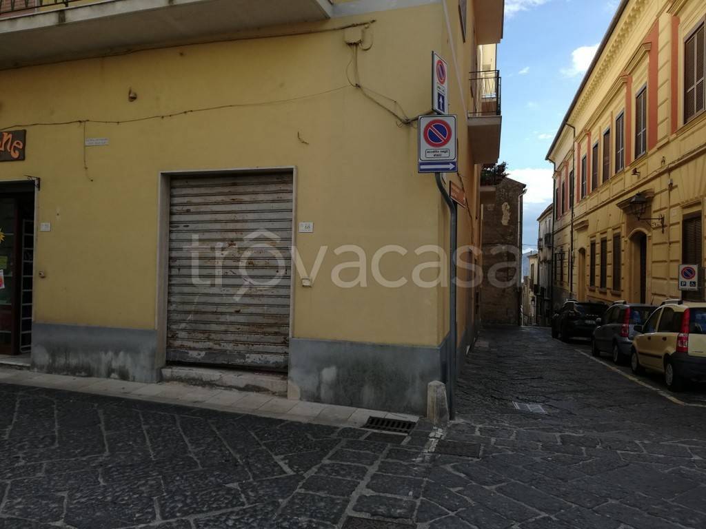 negozio in vendita a Caiazzo