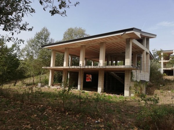 casa indipendente in vendita a Caiazzo