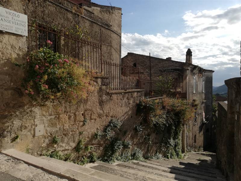 casa indipendente in vendita a Caiazzo