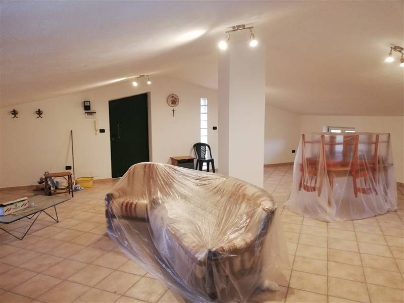 casa indipendente in vendita a Caiazzo