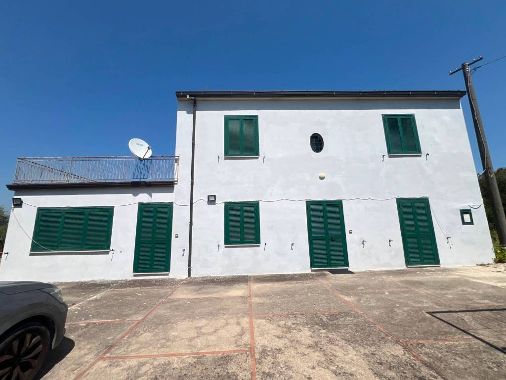 casa indipendente in vendita a Caiazzo