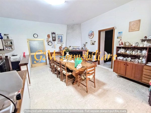 casa indipendente in vendita a Caiazzo in zona Cesarano