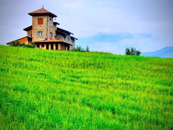 casa indipendente in vendita a Caiazzo