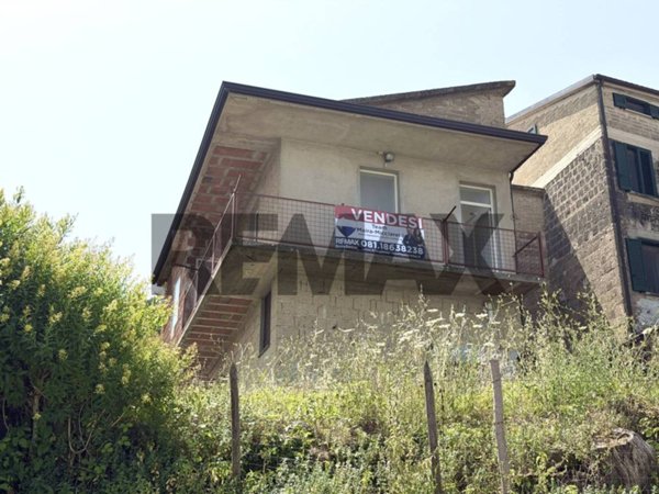casa indipendente in vendita a Caiazzo