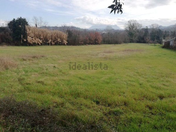 terreno in vendita a Caiazzo in zona Cesarano
