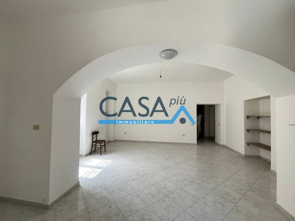appartamento in vendita a Calvi Risorta