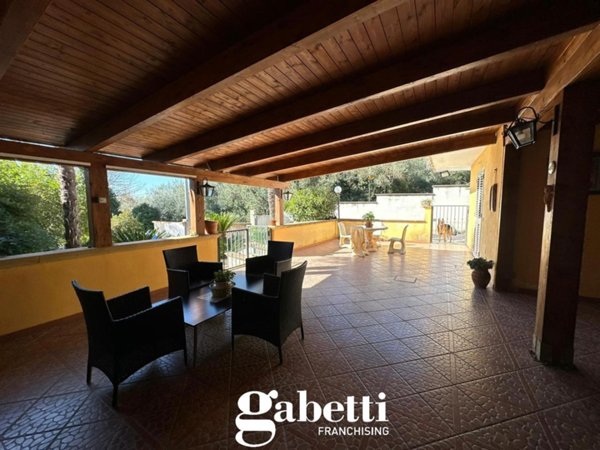 casa indipendente in vendita a Calvi Risorta