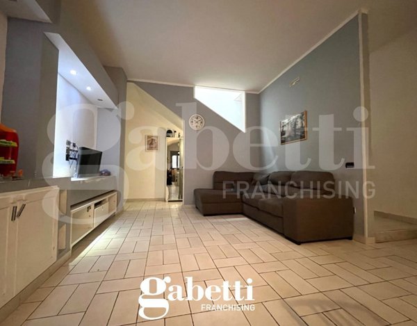 casa indipendente in vendita a Calvi Risorta