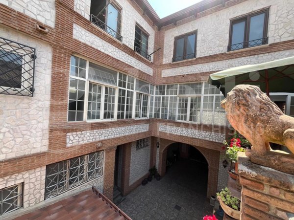 casa indipendente in vendita a Calvi Risorta