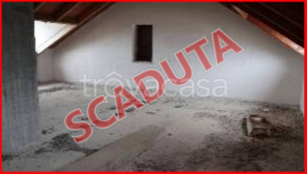 appartamento in vendita a Calvi Risorta