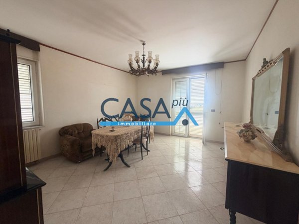 appartamento in vendita a Calvi Risorta in zona Zuni
