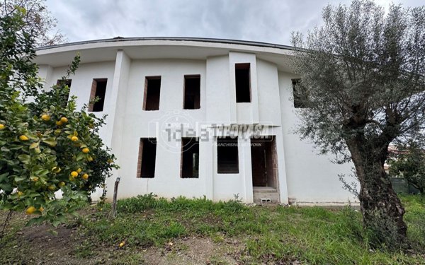 appartamento in vendita a Calvi Risorta in zona Visciano