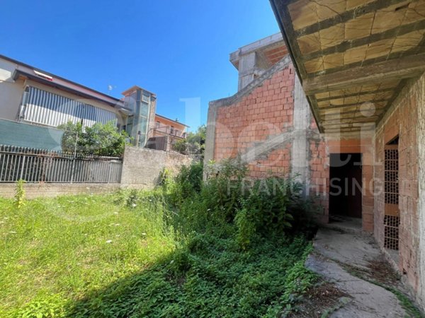 casa indipendente in vendita a Camigliano
