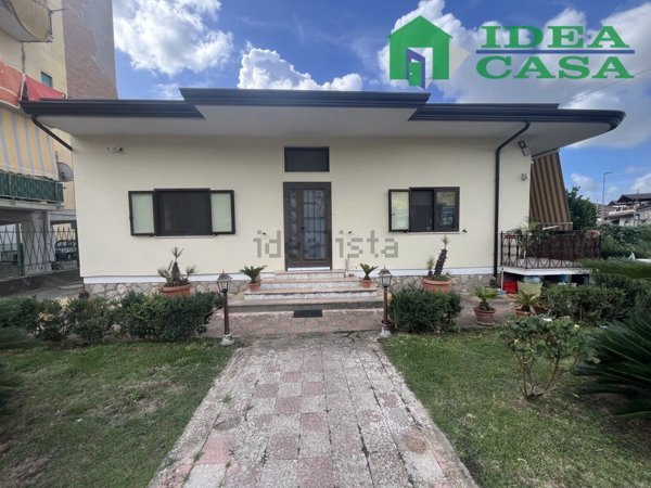 casa indipendente in vendita a Camigliano