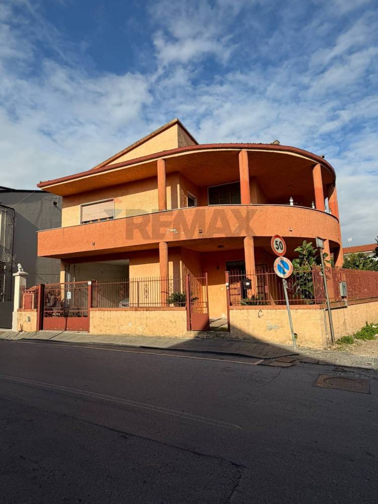 casa indipendente in vendita a Camigliano