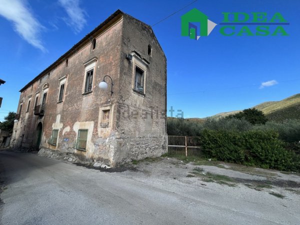 casa indipendente in vendita a Camigliano