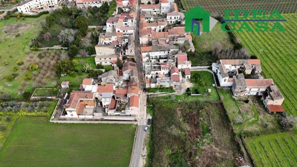 casa indipendente in vendita a Camigliano