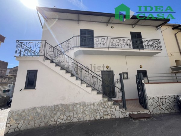 casa indipendente in vendita a Camigliano in zona Falchi