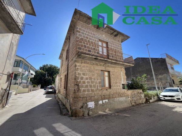 casa indipendente in vendita a Camigliano in zona Falchi