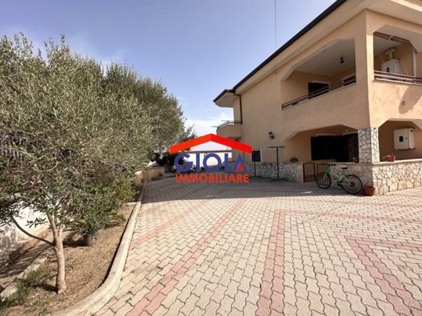 casa indipendente in vendita a Cancello ed Arnone
