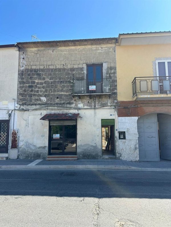 appartamento in vendita a Cancello ed Arnone