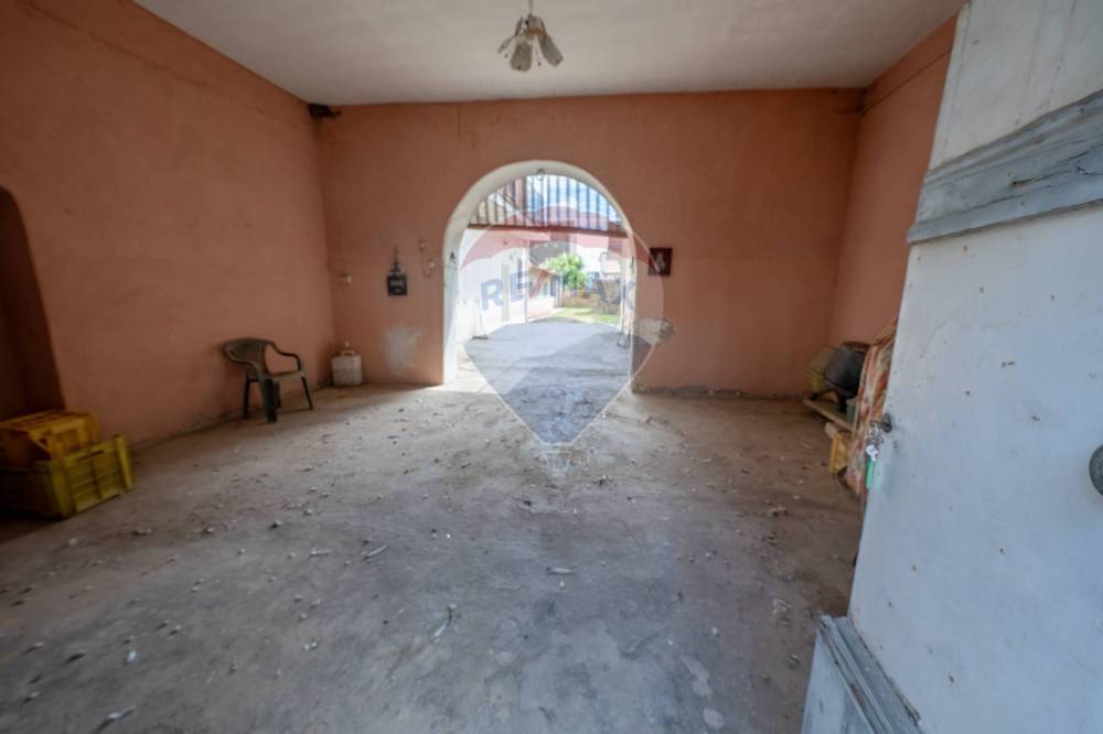 casa indipendente in vendita a Cancello ed Arnone