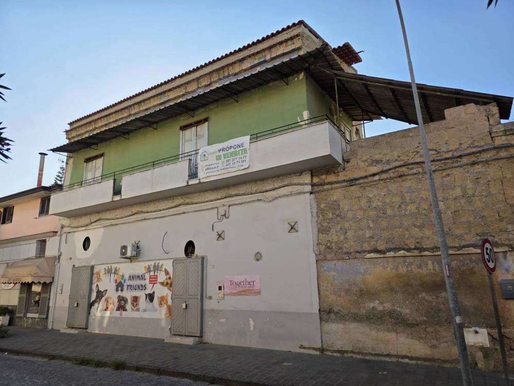 appartamento in vendita a Cancello ed Arnone