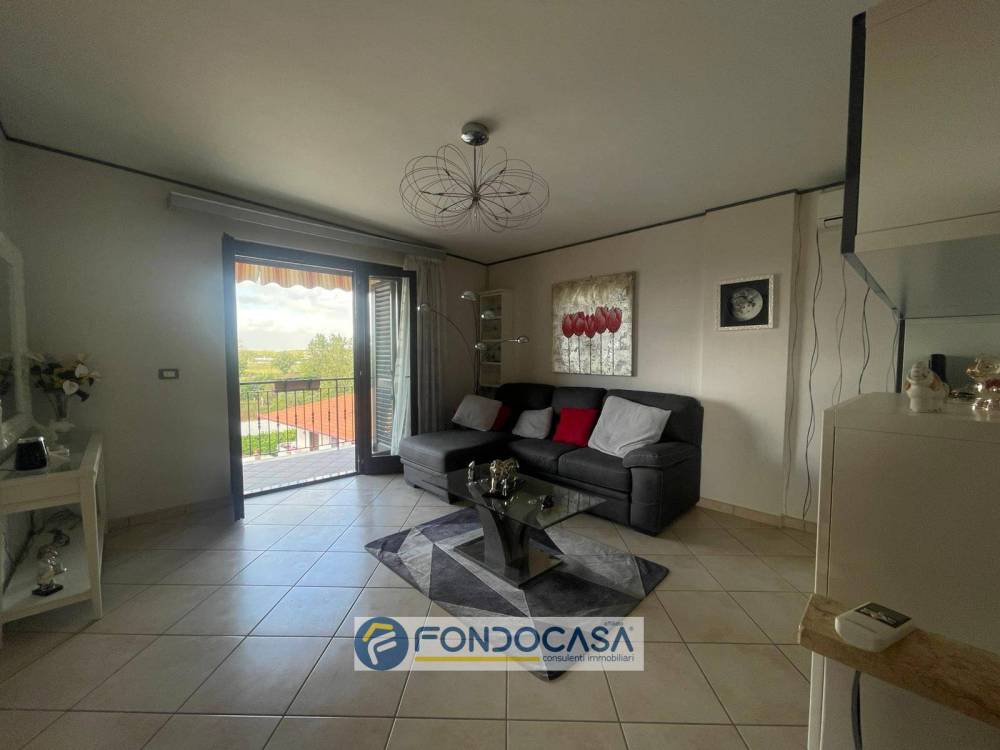 appartamento in vendita a Cancello ed Arnone