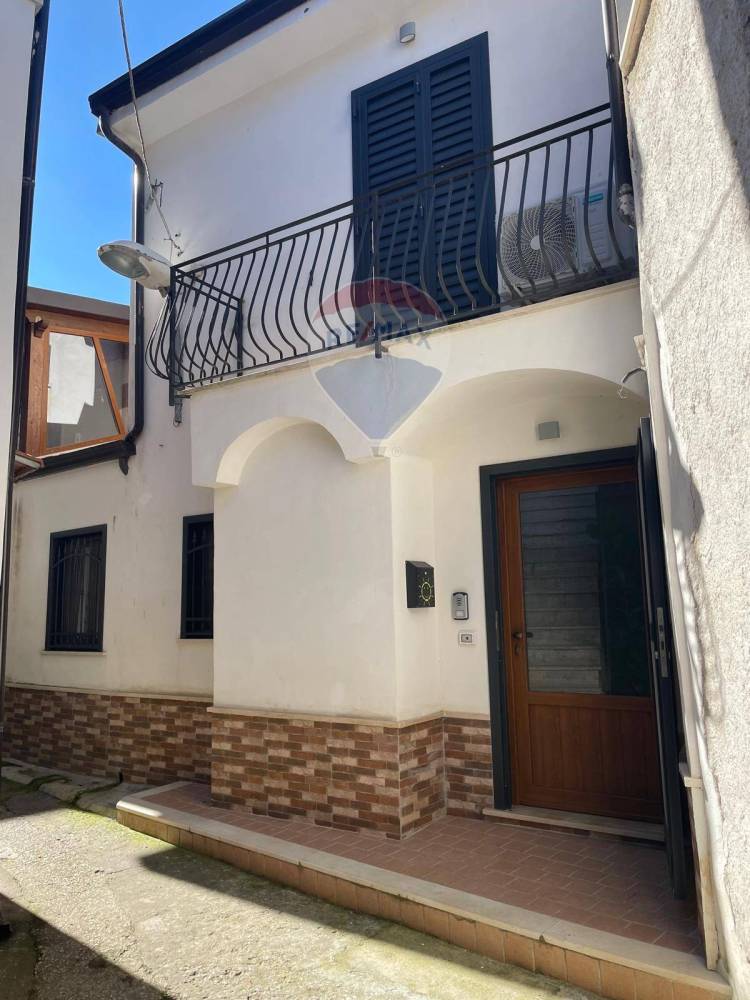 appartamento in vendita a Cancello ed Arnone