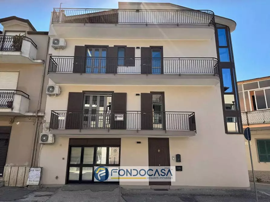 casa indipendente in vendita a Cancello ed Arnone