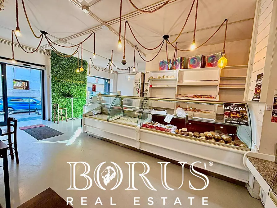 negozio in vendita a Cancello ed Arnone